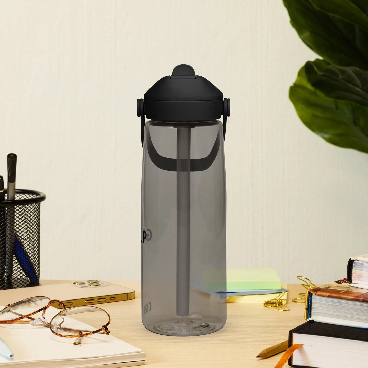 Flip straw water bottle - Stop and Shop 24