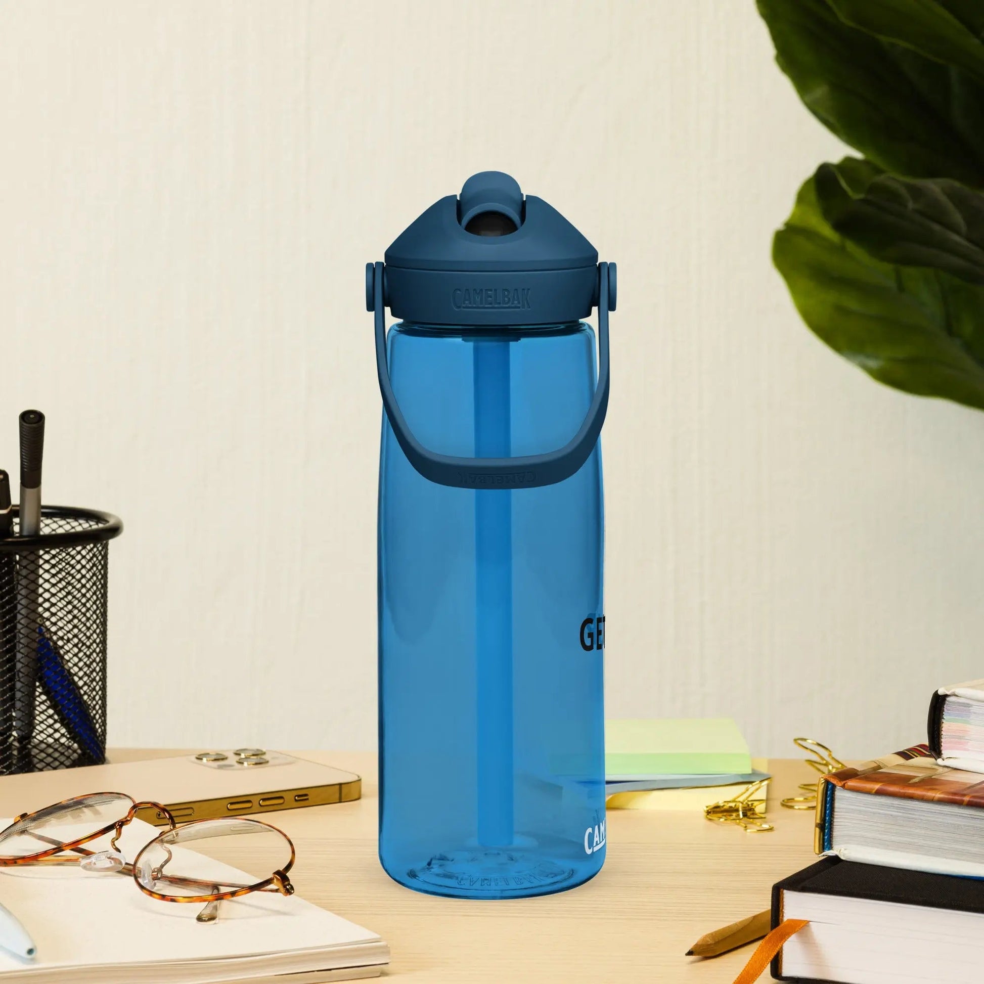 Flip straw water bottle - Stop and Shop 24